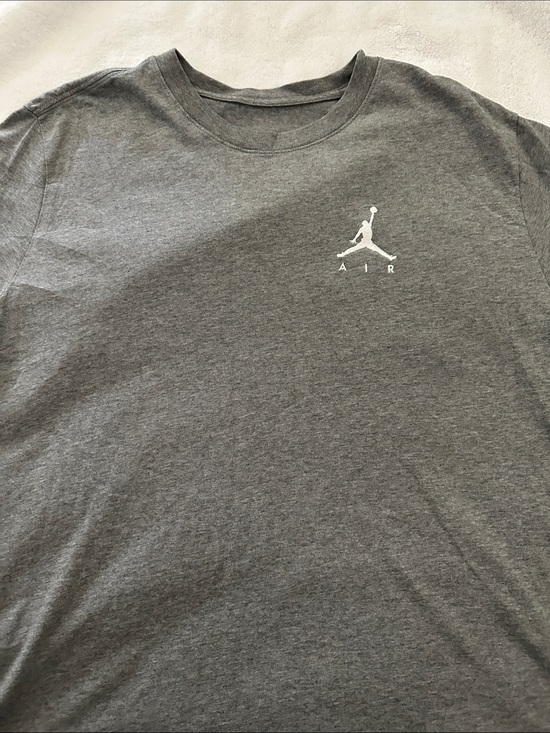 Nike Other - Nike Men’s Gray Crew T-Shirt with White Air Logo